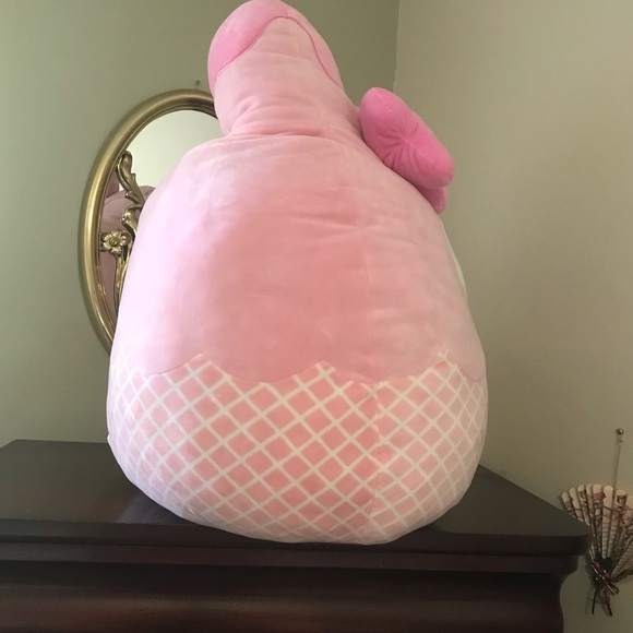 RARE Squishmallow!! GIANT Hello Kitty Sanrio! My Melody Melting Ice Cream, pink - Picture 5 of 13